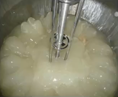 传统分散往往需要高剪切水蜜桃综合在线观看辅助混合